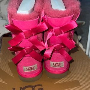 Pink bailey bow UGG boots